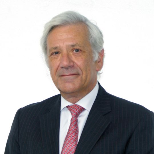 Luis Mayo