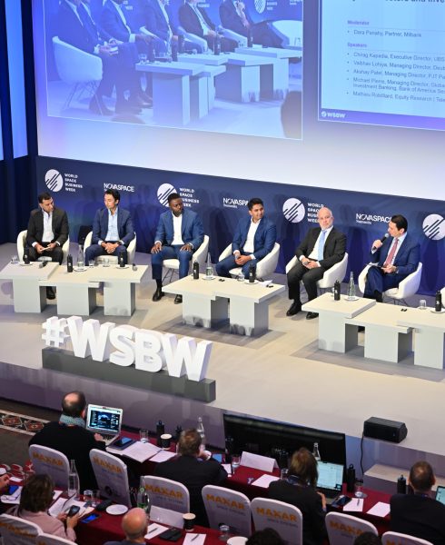 WSBW_2024_THE EYE OF INVESTORS AND INVESTMENT BANKERS-0105 (1)